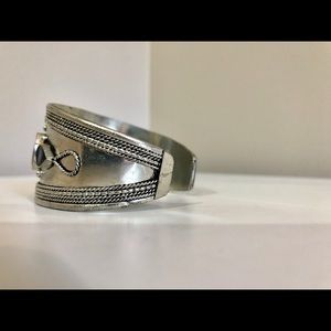 Topshop Jewelry - Adjustable Cuff Bracelet Topshop Jewelry - Adjustable Cuff Bracelet